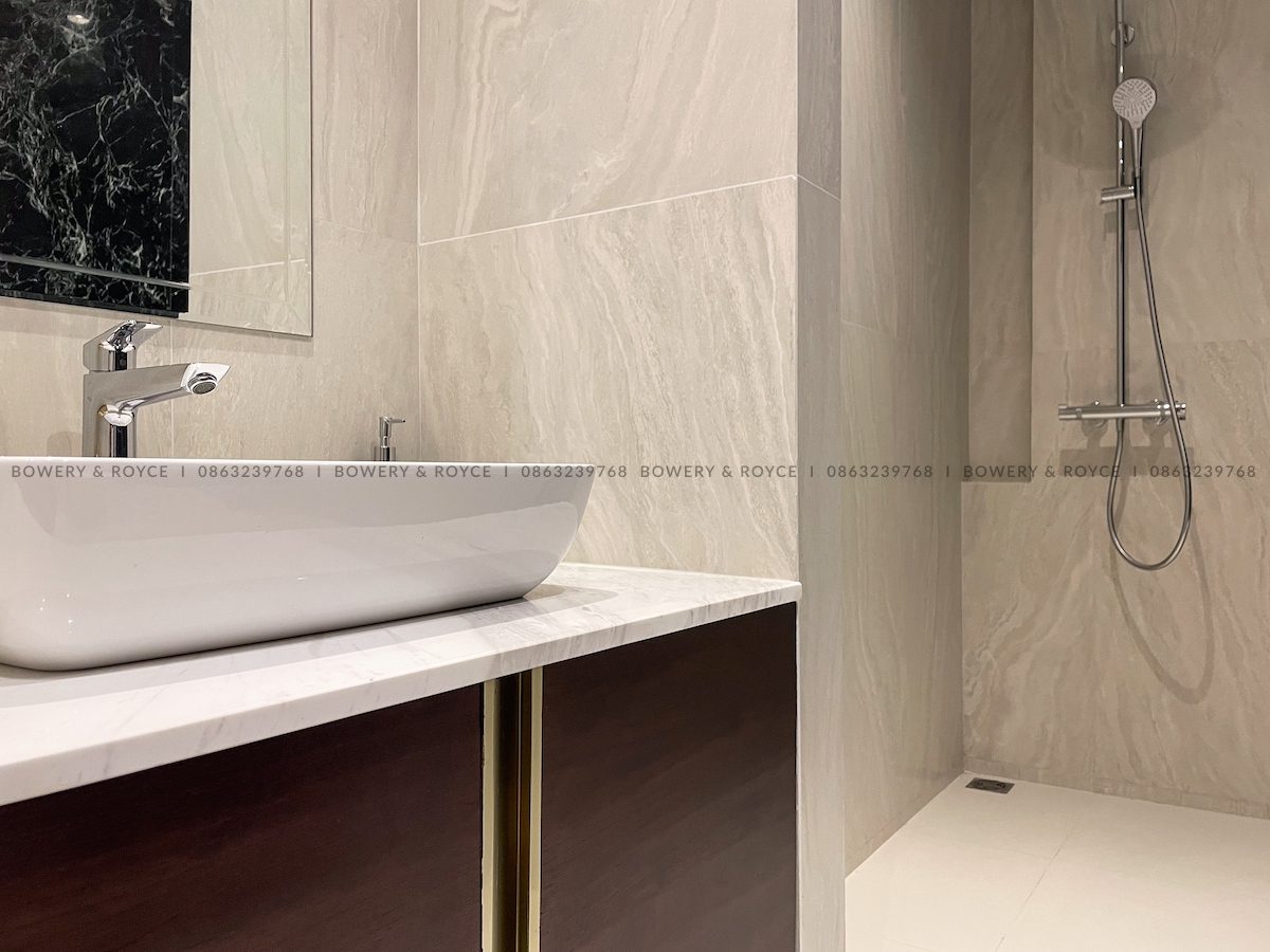 Exquisite One Bedroom Condo for Sale in Thong Lor