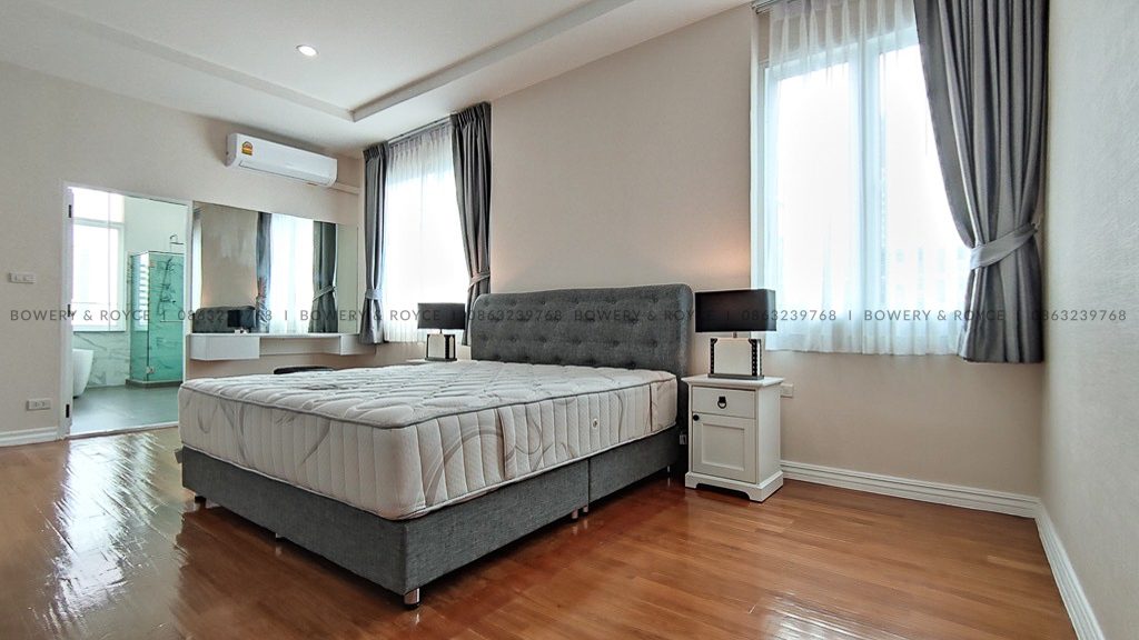 Great Outdoor Space Three Bedroom Apartment for Rent in Thong Lor