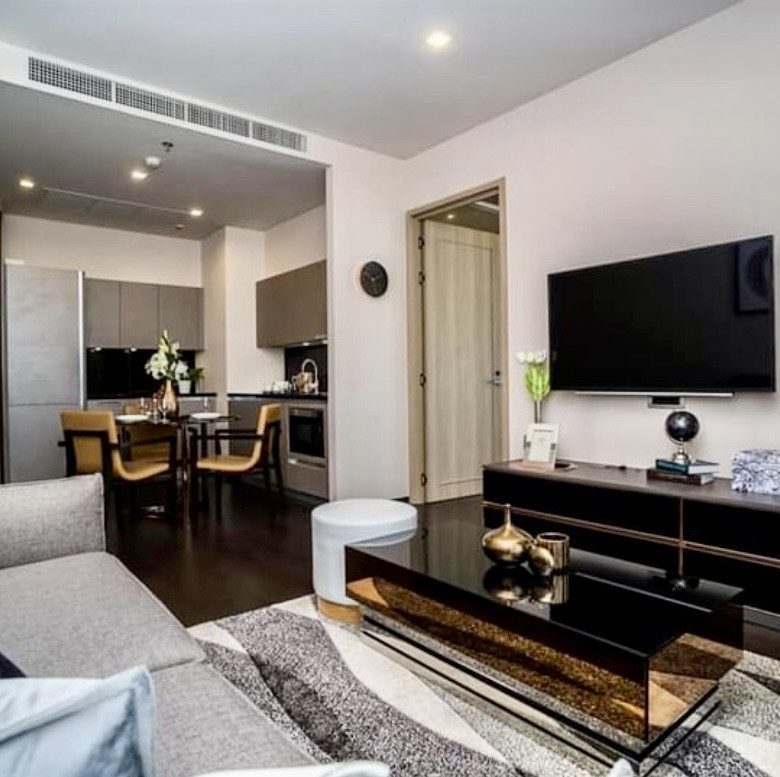 Modern One Bedroom Condo for Rent and for Sale at XXXIX