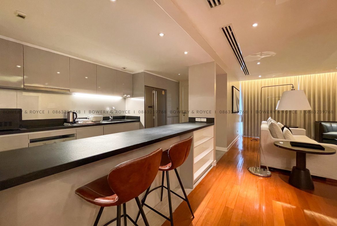Exquisite Three Bedroom Plus Office Condo for Rent in Thong Lor
