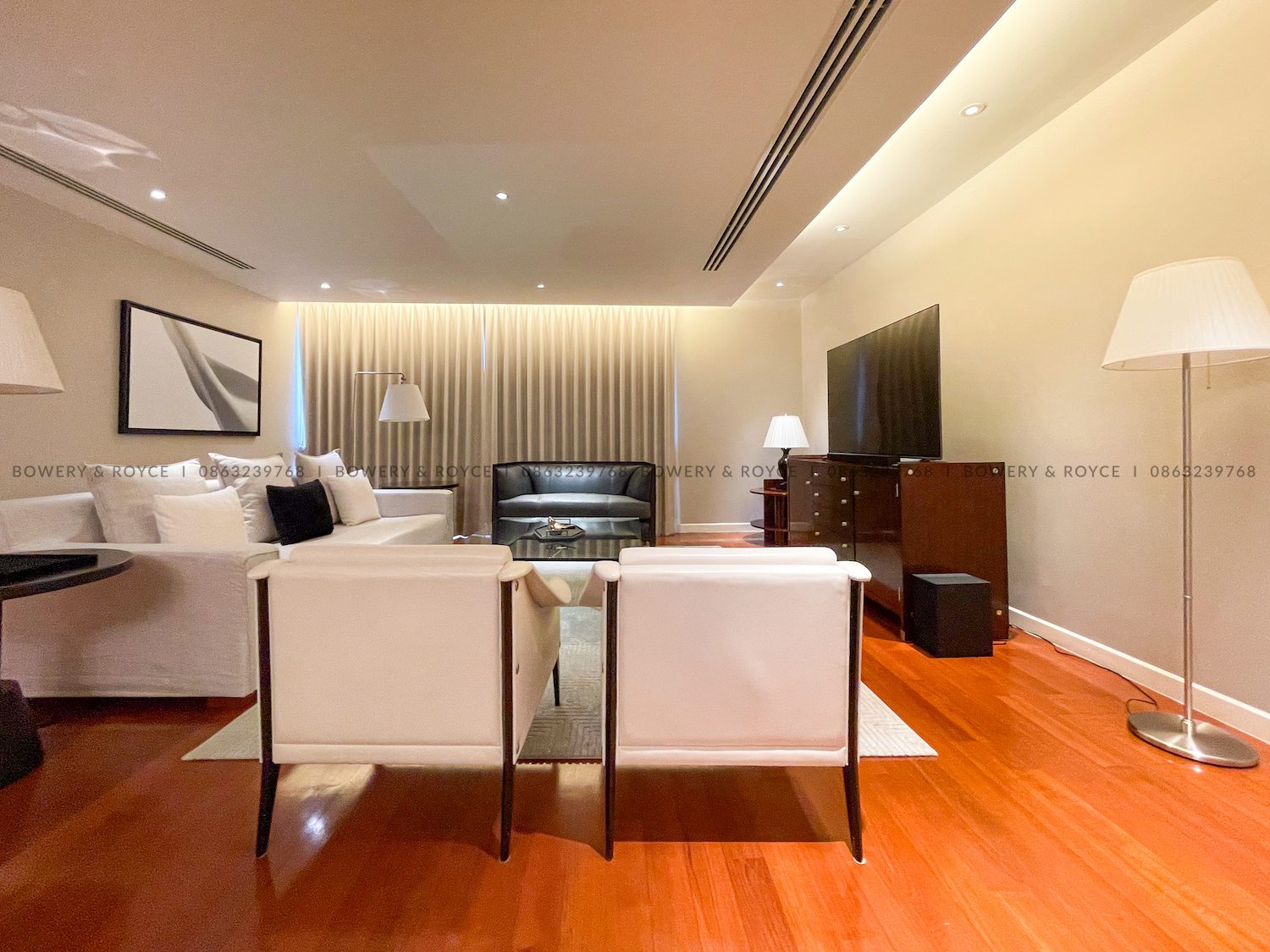 Exquisite Three Bedroom Plus Office Condo for Rent in Thong Lor