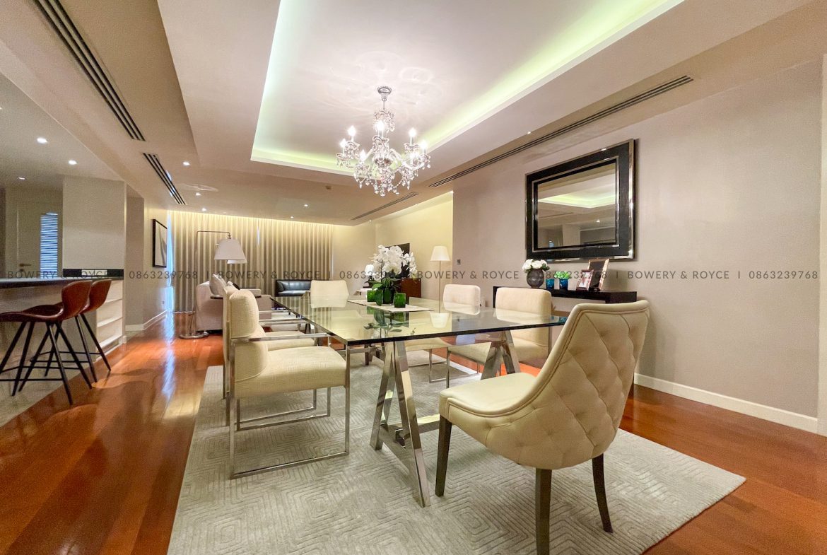 Exquisite Three Bedroom Plus Office Condo for Rent in Thong Lor