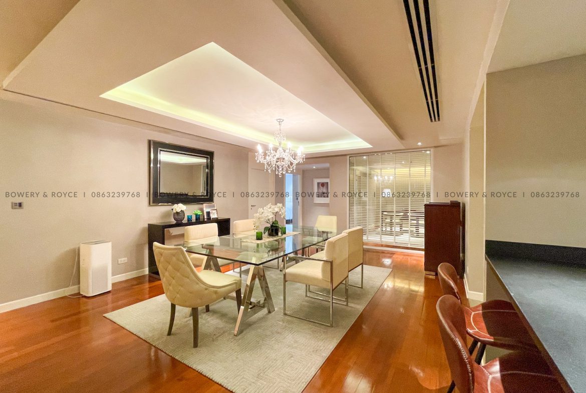 Exquisite Three Bedroom Plus Office Condo for Rent in Thong Lor