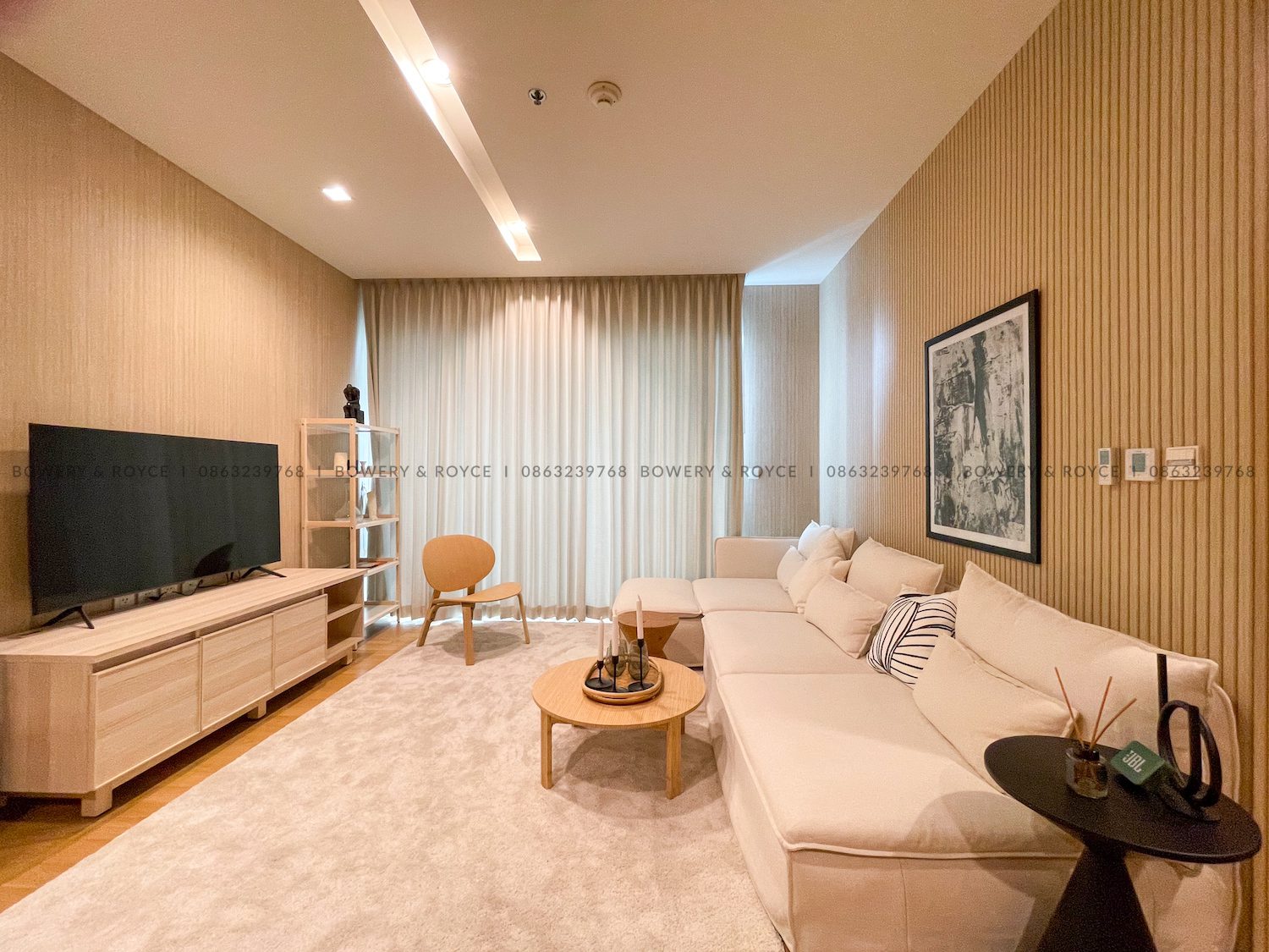 Modern Decor Two Bedroom Condo Close to BTS For Sale in Thong Lor