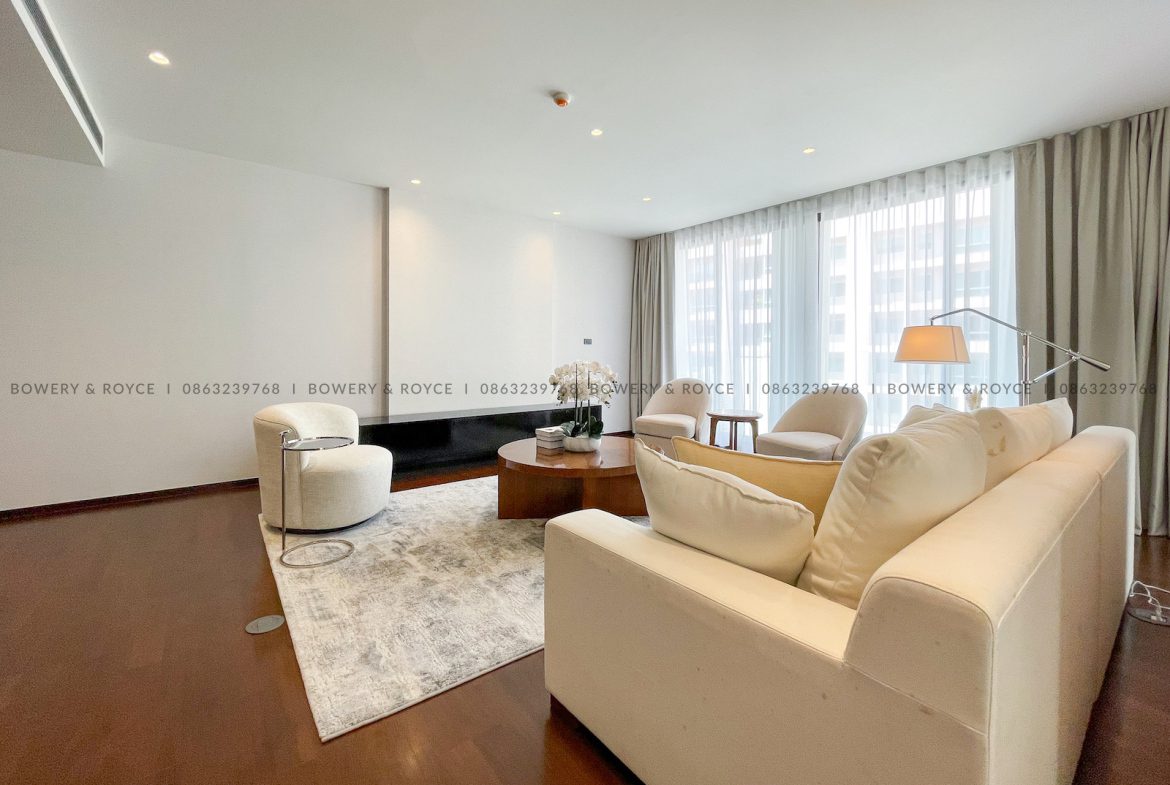 Beautiful Two Bedroom Pet Friendly Condo for Rent & for Sale in Thong Lor