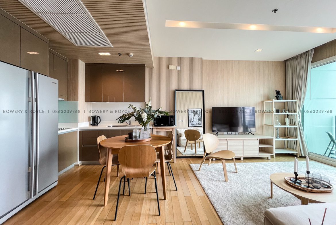 Modern Decor Two Bedroom Condo Close to BTS For Sale in Thong Lor