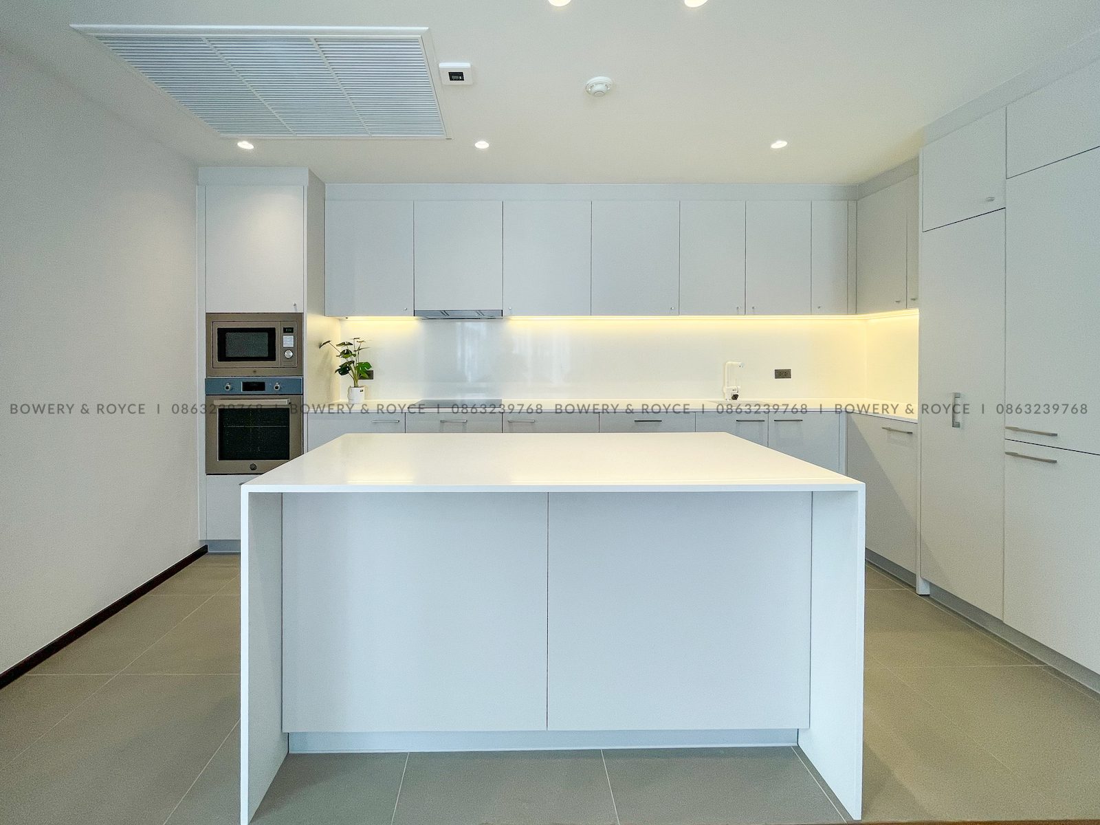 Beautiful Two Bedroom Pet Friendly Condo for Rent & for Sale in Thong Lor