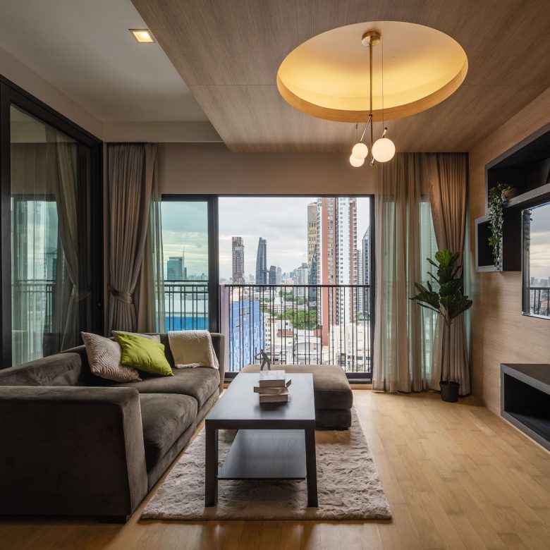 HOT PROPERTY Two Bedroom Condo for Sale in Ekkamai