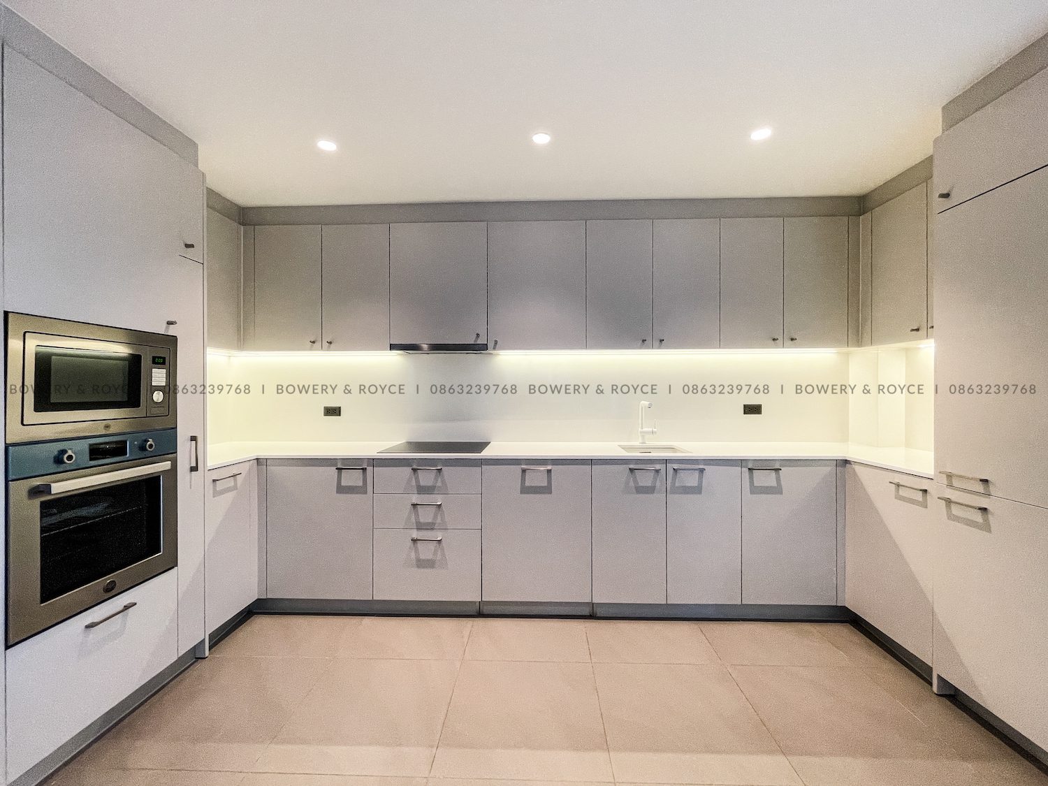Contemporary Decor Three Bedroom Pet Friendly Condo for Sale in Thong Lor