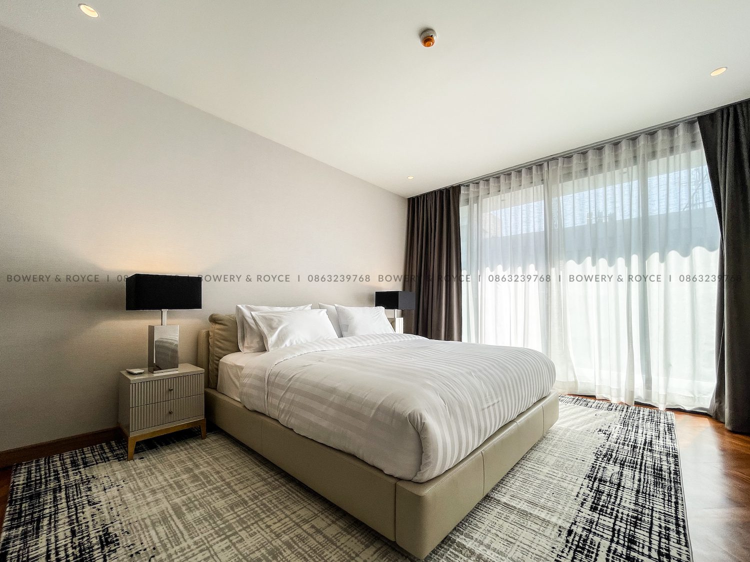 Contemporary Decor Three Bedroom Pet Friendly Condo for Sale in Thong Lor