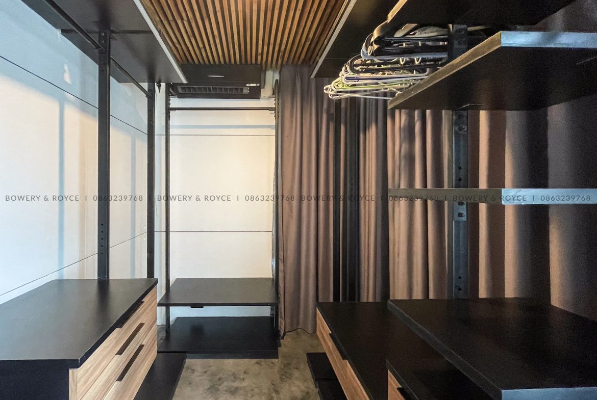 Exquisite Three Bedroom Loft Style Condo for Sale and Rent in Thong Lor