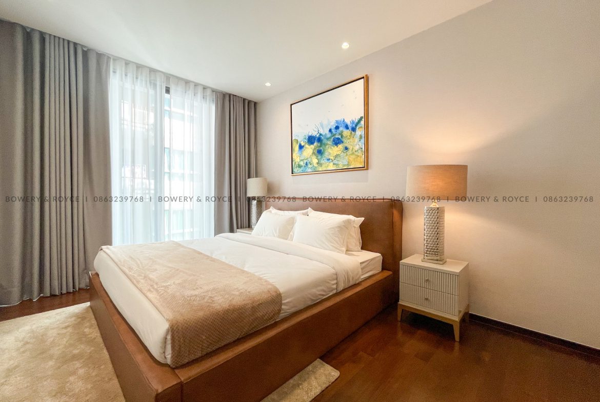 Beautiful Two Bedroom Pet Friendly Condo for Rent & for Sale in Thong Lor
