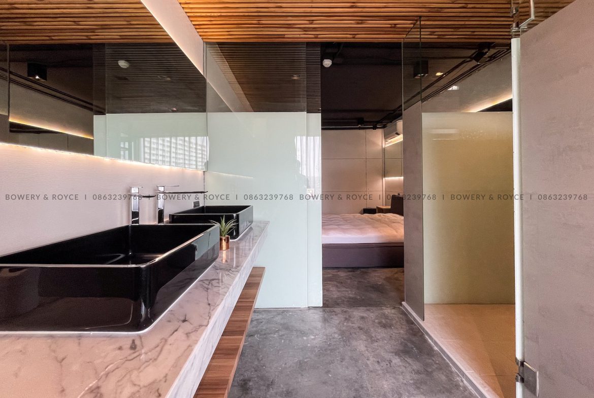 Exquisite Three Bedroom Loft Style Condo for Sale and Rent in Thong Lor