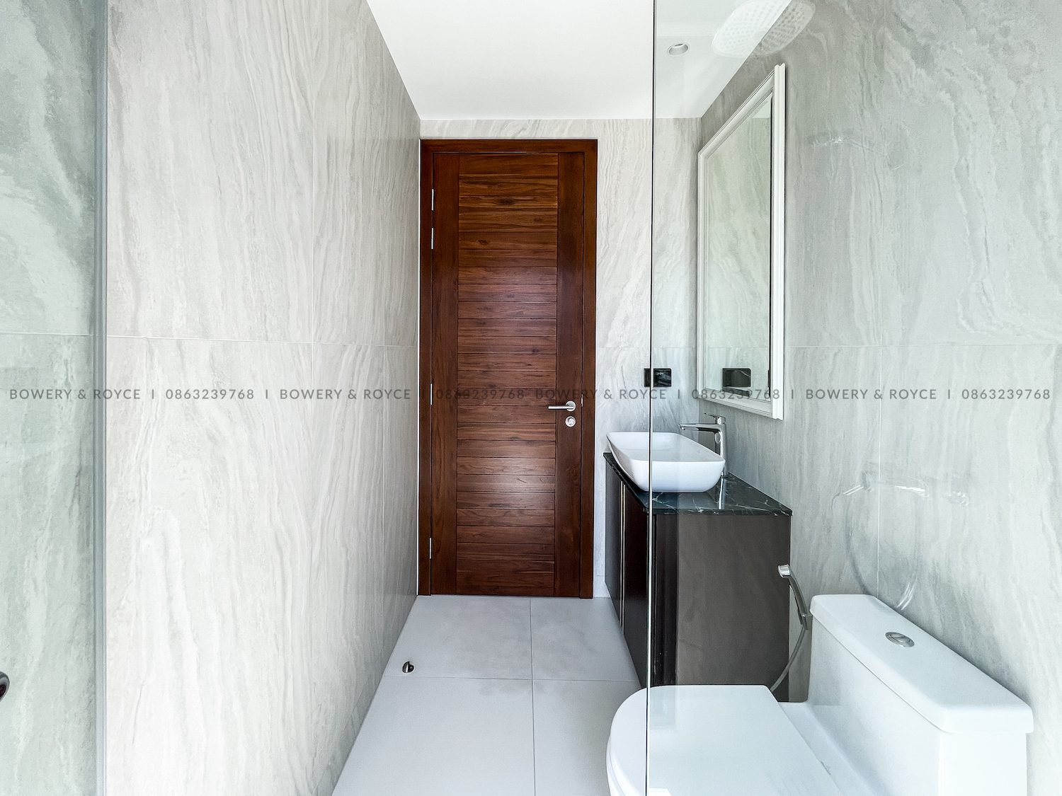 Contemporary Decor Three Bedroom Pet Friendly Condo for Sale in Thong Lor