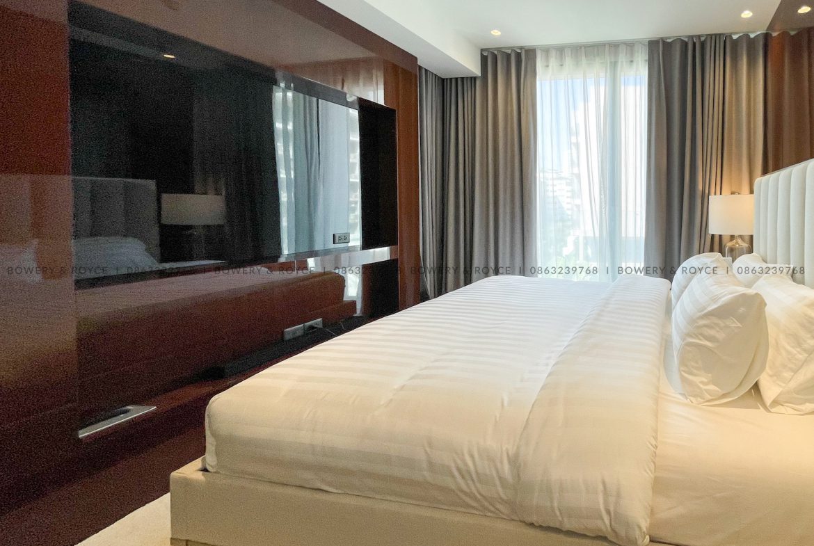 Modern Two Bedroom Pet Friendly Condo for Sale in Thong Lor