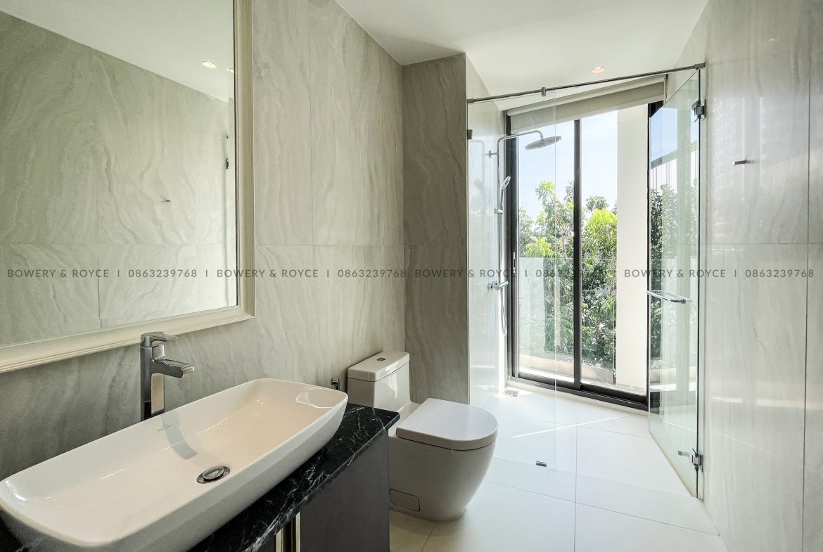 Ultra Modern Two Bedroom Condo for Rent & for Sale in Thong Lor