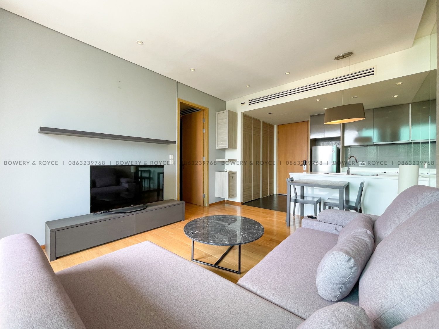 Unblocked View One Bedroom Condo for Rent in Thong Lor