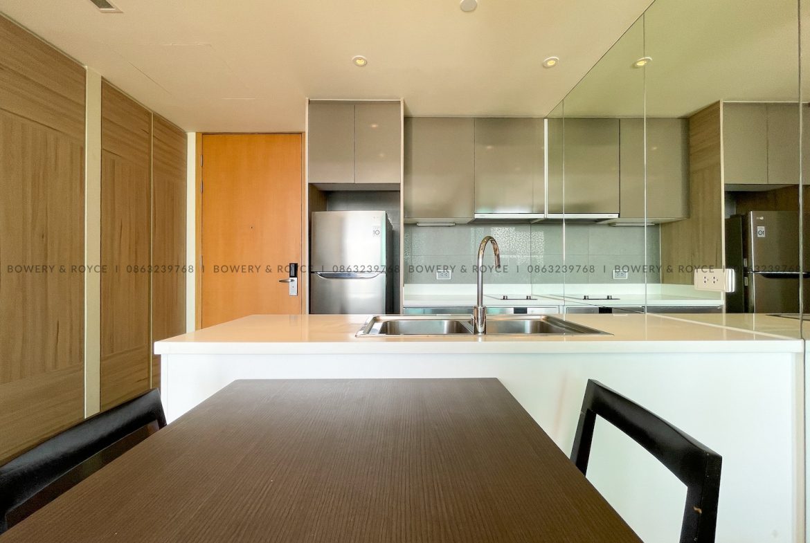 Unblocked View One Bedroom Condo for Rent in Thong Lor