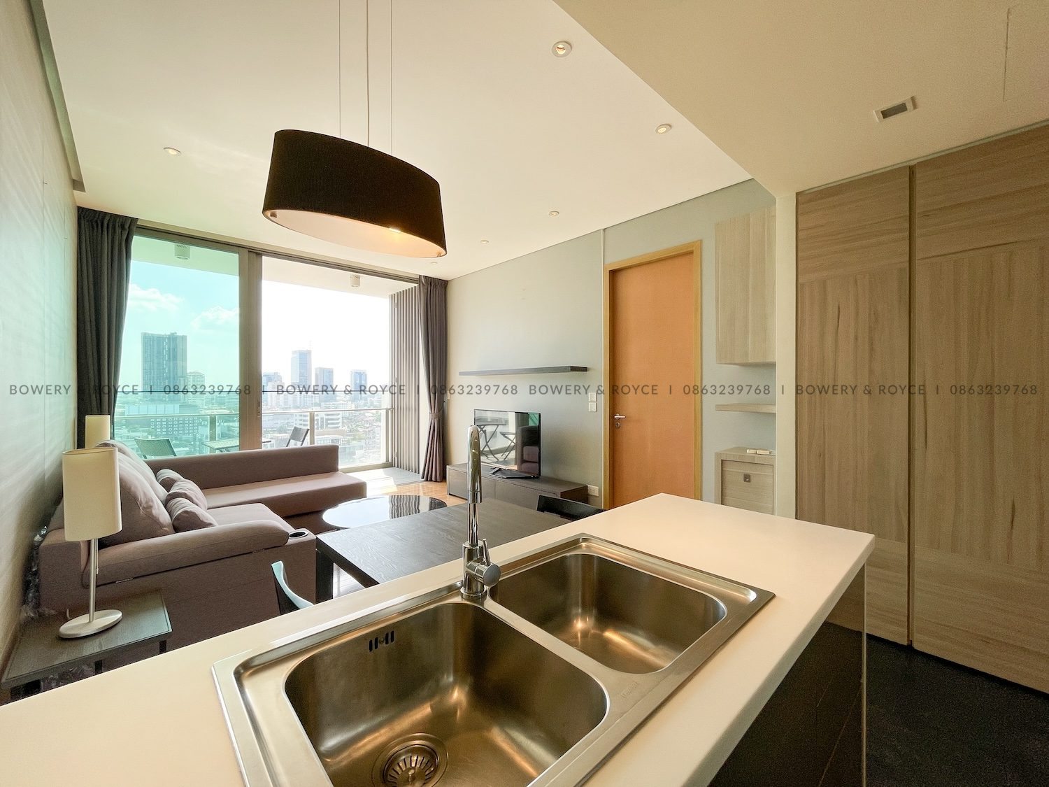 Unblocked View One Bedroom Condo for Rent in Thong Lor
