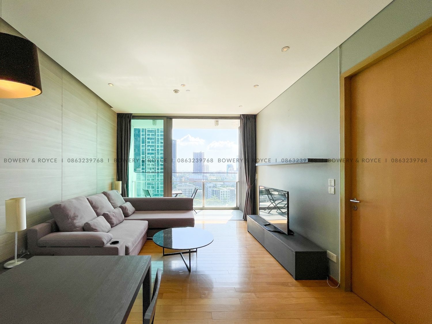 Unblocked View One Bedroom Condo for Rent in Thong Lor