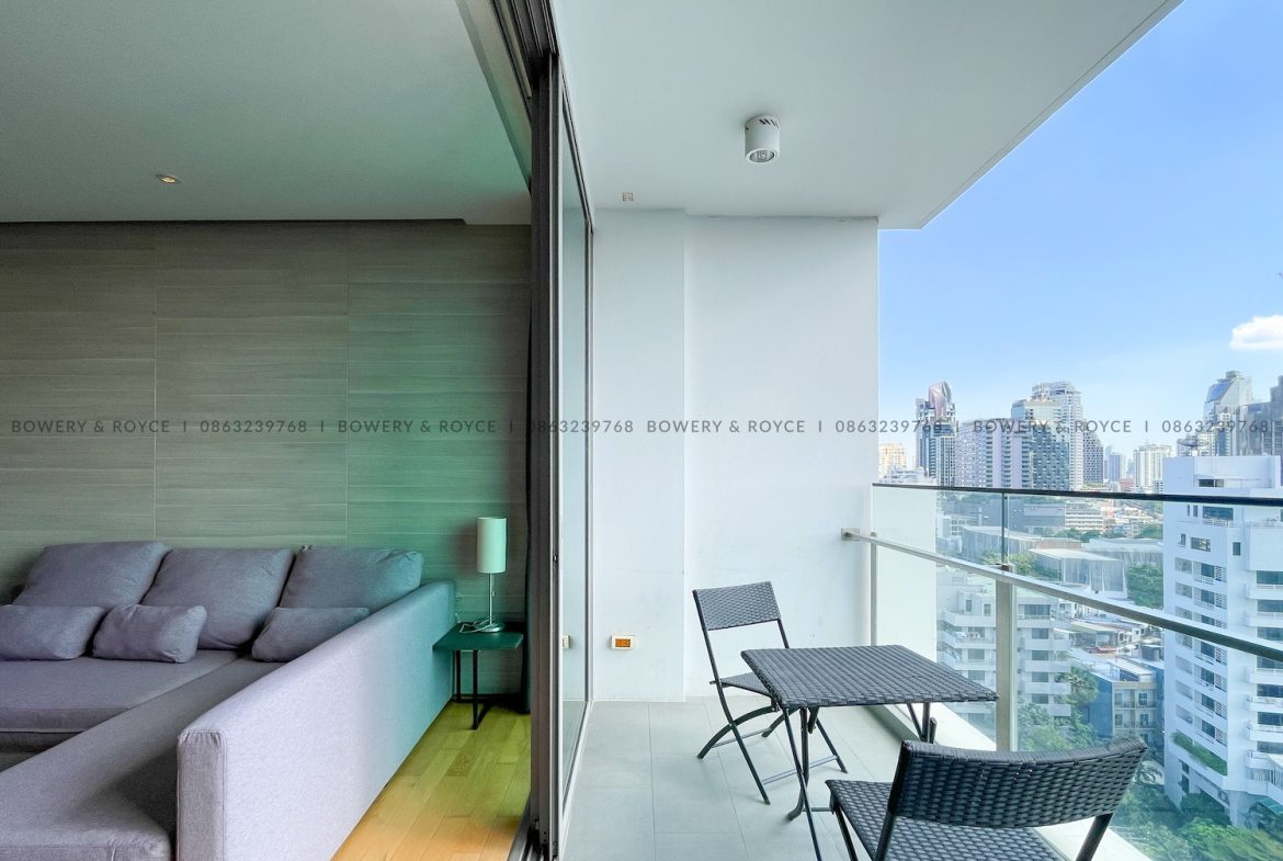 Unblocked View One Bedroom Condo for Rent in Thong Lor