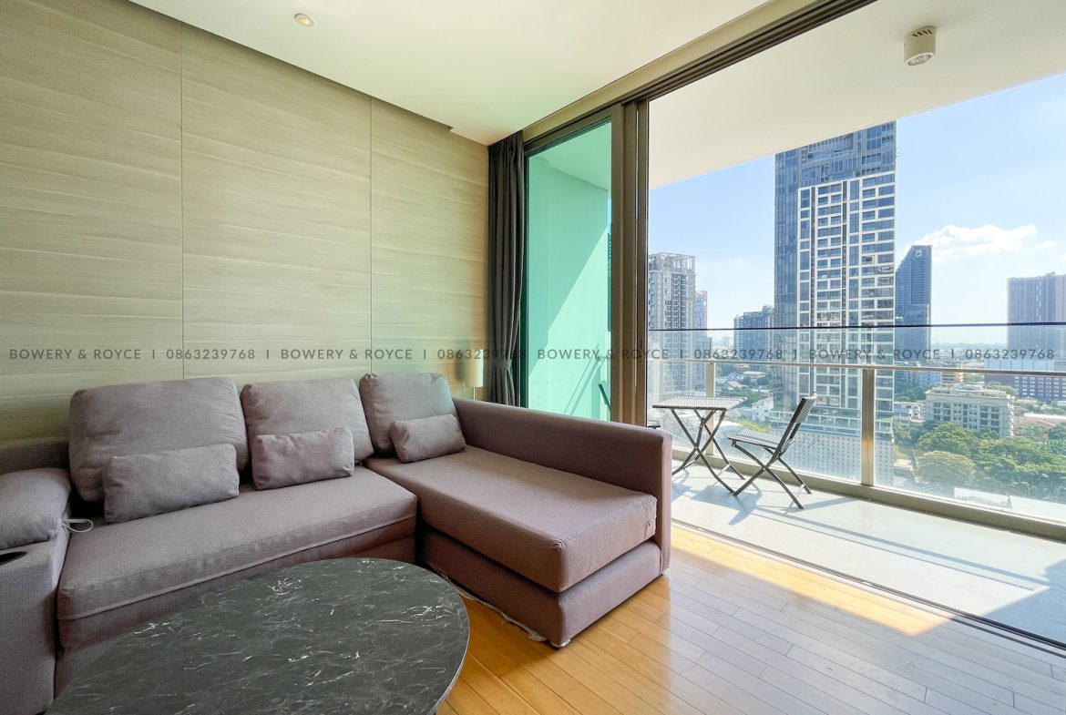 Unblocked View One Bedroom Condo for Rent in Thong Lor
