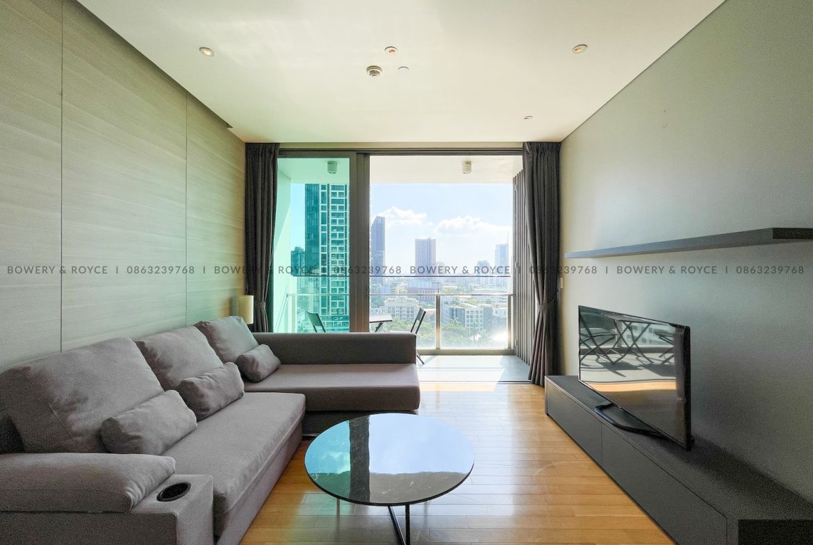 Unblocked View One Bedroom Condo for Rent in Thong Lor