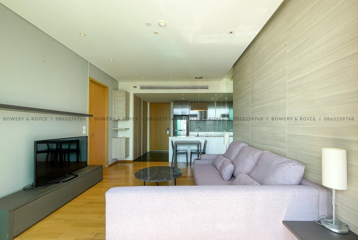 Unblocked View One Bedroom Condo for Rent in Thong Lor
