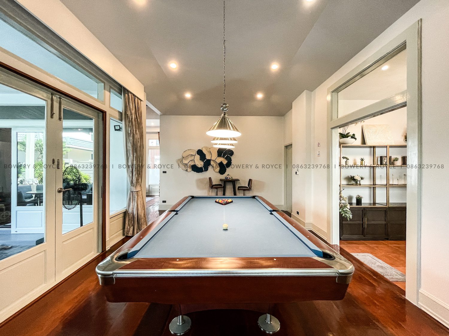 Modern Five Bedroom House with Private Pool for Rent in Thong Lor