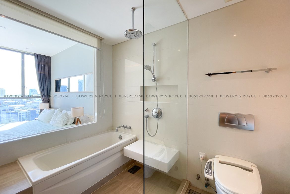 Unblocked View One Bedroom Condo for Rent in Thong Lor