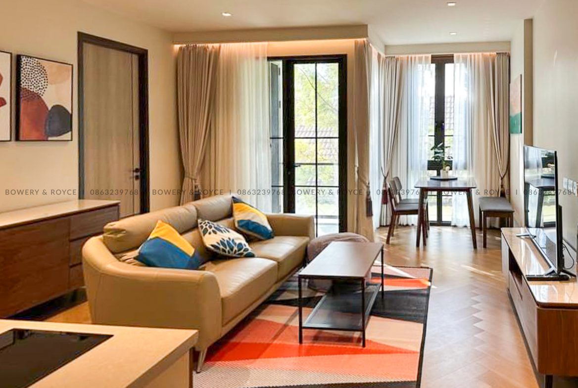 Modern One Bedroom Condo for Rent at the Reserve Sukhumvit 61 Ekkamai