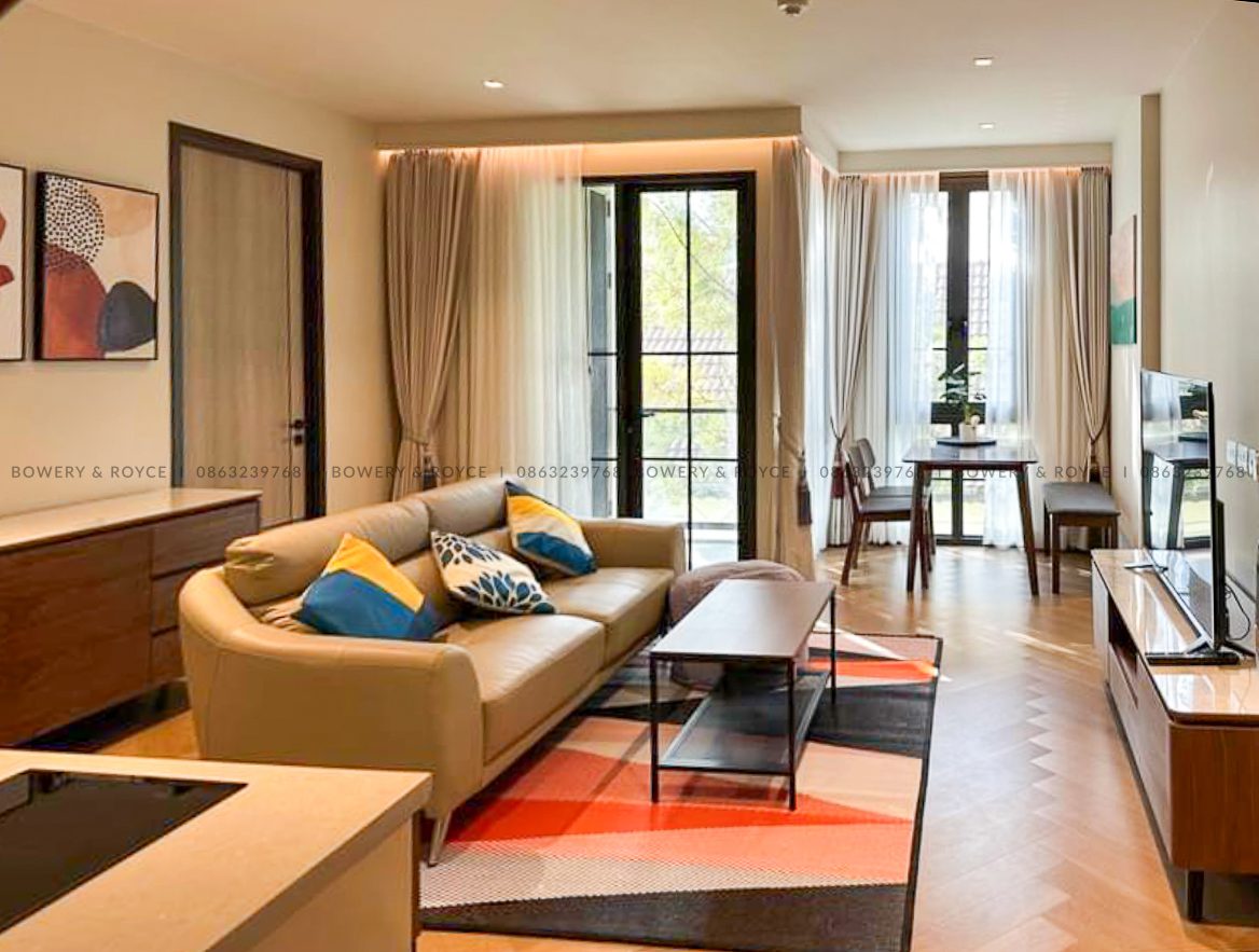 Modern One Bedroom Condo for Rent at the Reserve Sukhumvit 61 Ekkamai