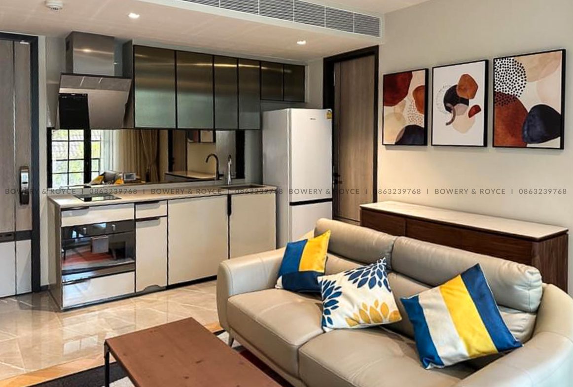 Modern One Bedroom Condo for Rent at the Reserve Sukhumvit 61 Ekkamai