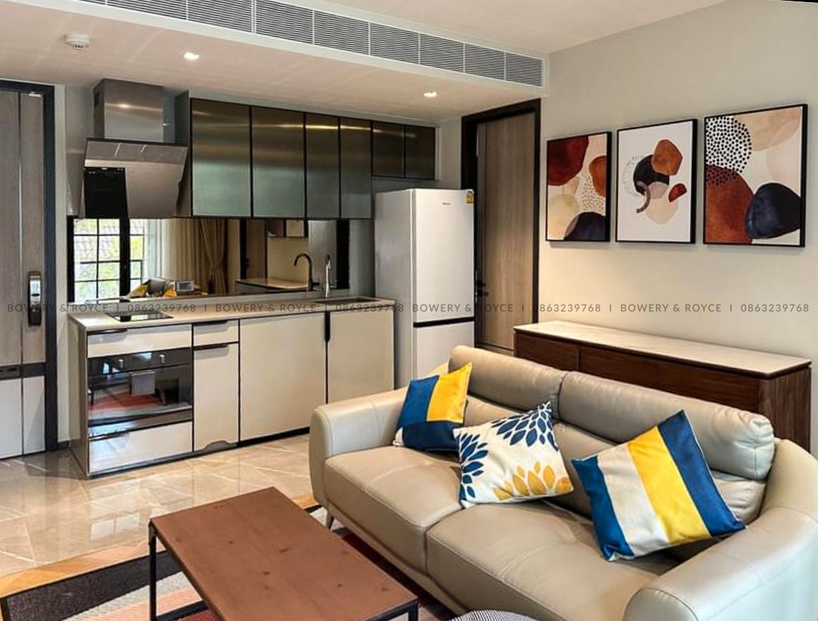Modern One Bedroom Condo for Rent at the Reserve Sukhumvit 61 Ekkamai