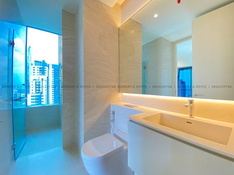 Modern Two Bedroom Pet Friendly Condo for Rent in Thong lor