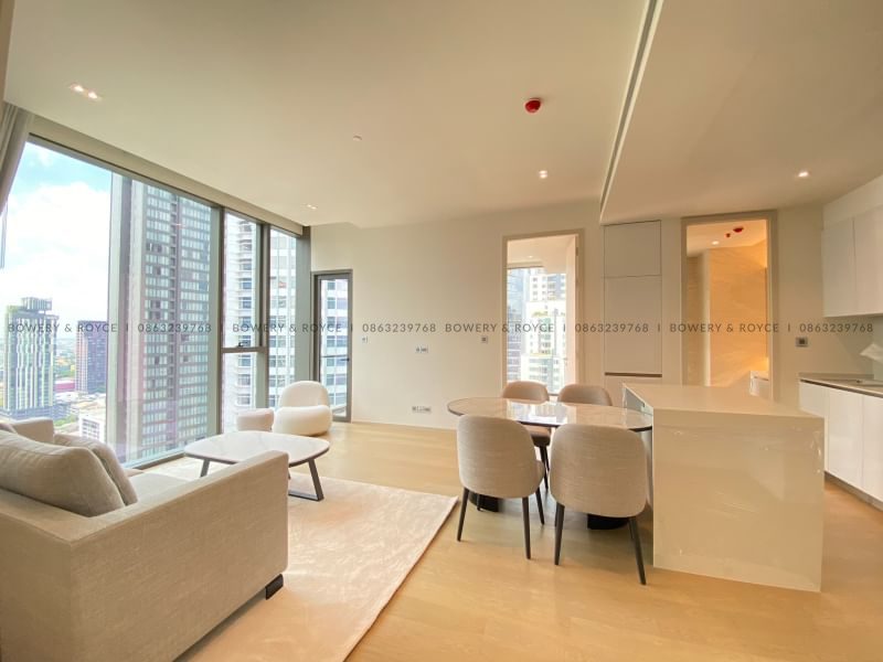 Modern Two Bedroom Pet Friendly Condo for Rent in Thong lor