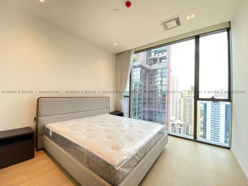 Modern Two Bedroom Pet Friendly Condo for Rent in Thong lor
