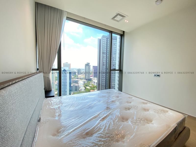 Modern Two Bedroom Pet Friendly Condo for Rent in Thong lor