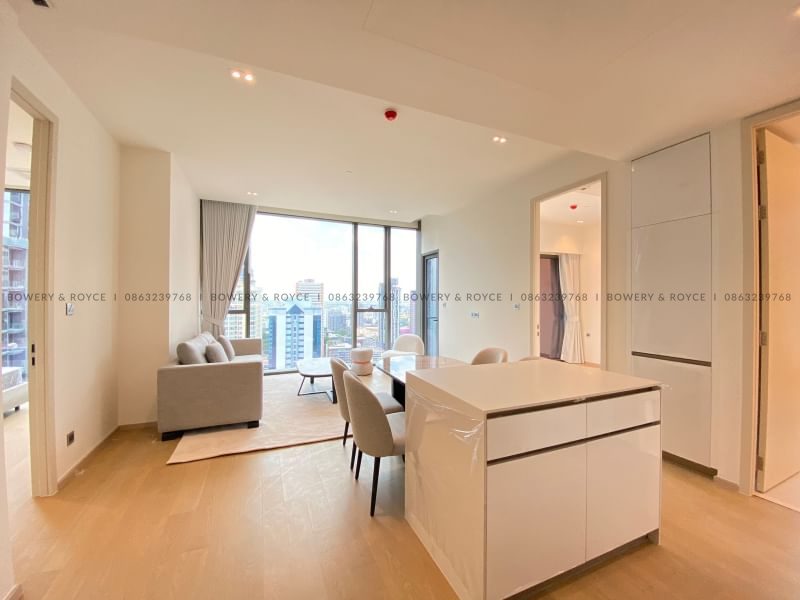 Modern Two Bedroom Pet Friendly Condo for Rent in Thong lor