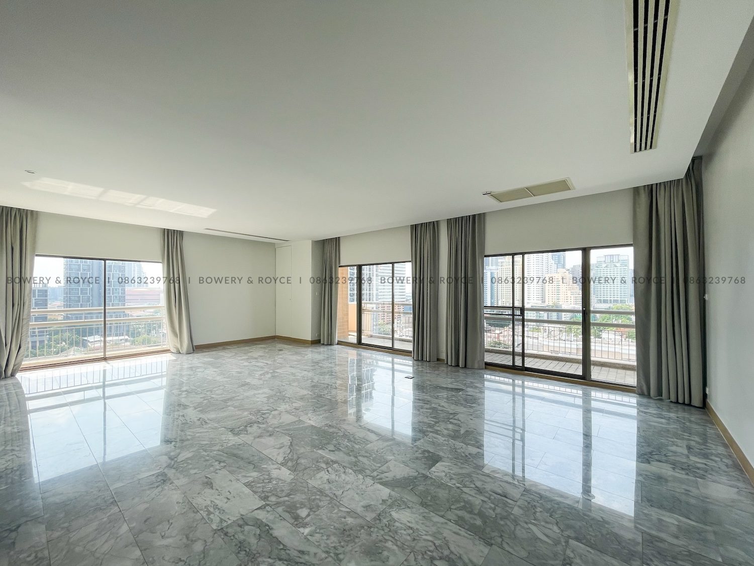 NEST OR INVEST Four Bedroom Duplex Condo for Rent and for Sale in Ekkamai