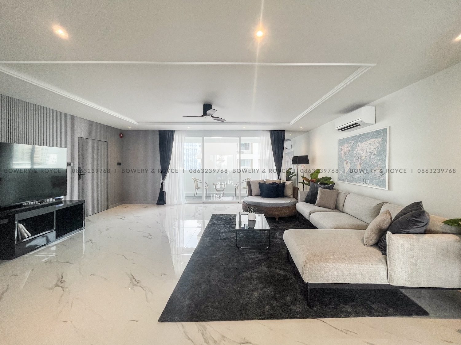 Spacious Modern Design Three Bedroom Condo for Rent in Phrom Phong