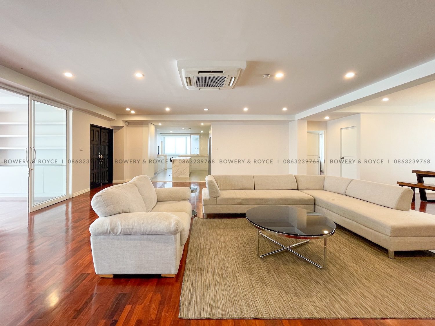 Spacious Four Bedroom Plus Office Pet Friendly Condo for Rent in Thong Lor