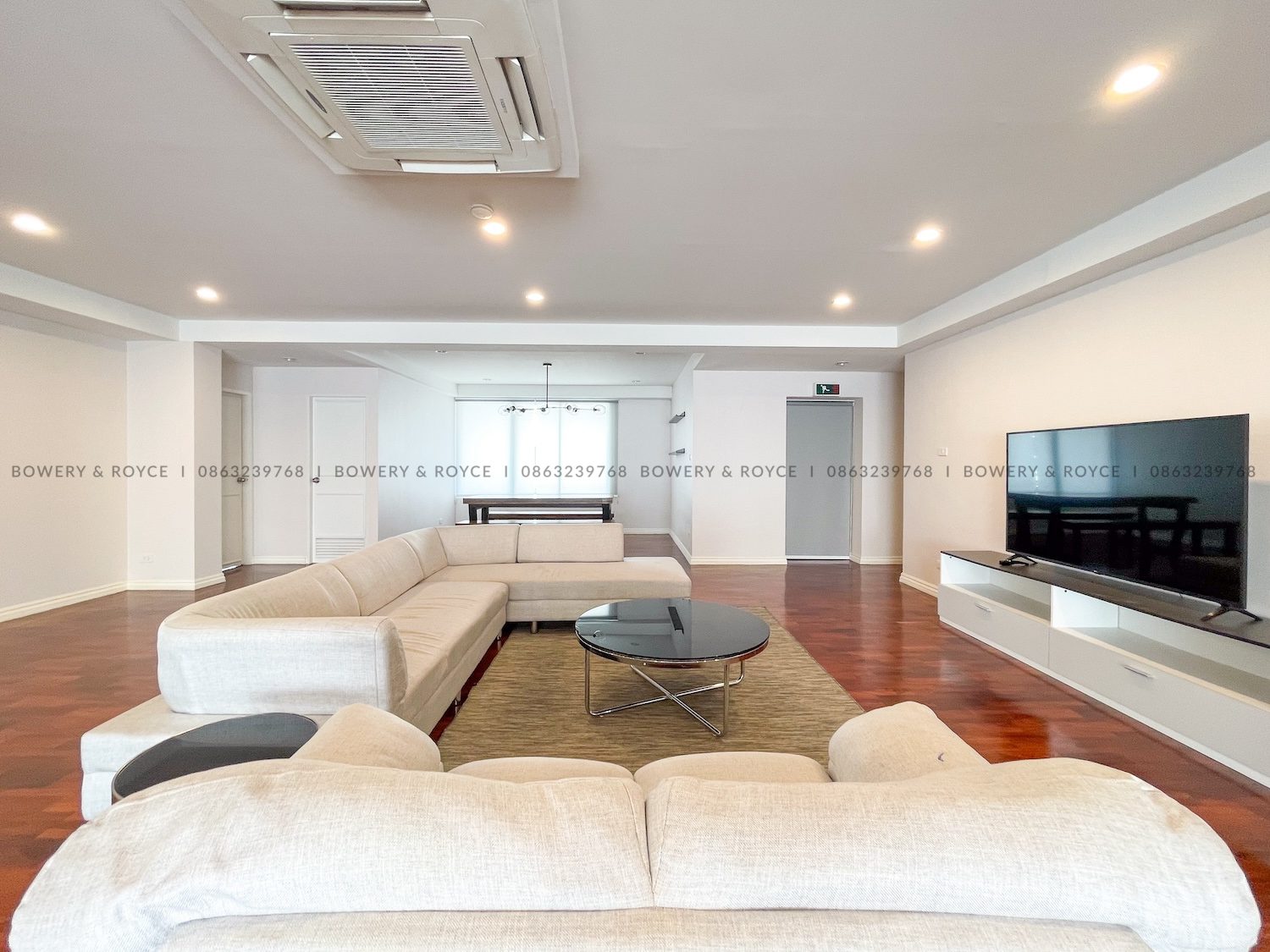 Spacious Four Bedroom Plus Office Pet Friendly Condo for Rent in Thong Lor