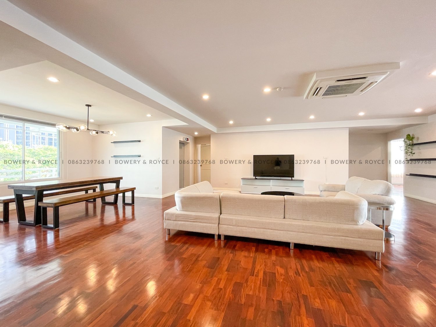 Spacious Four Bedroom Plus Office Pet Friendly Condo for Rent in Thong Lor