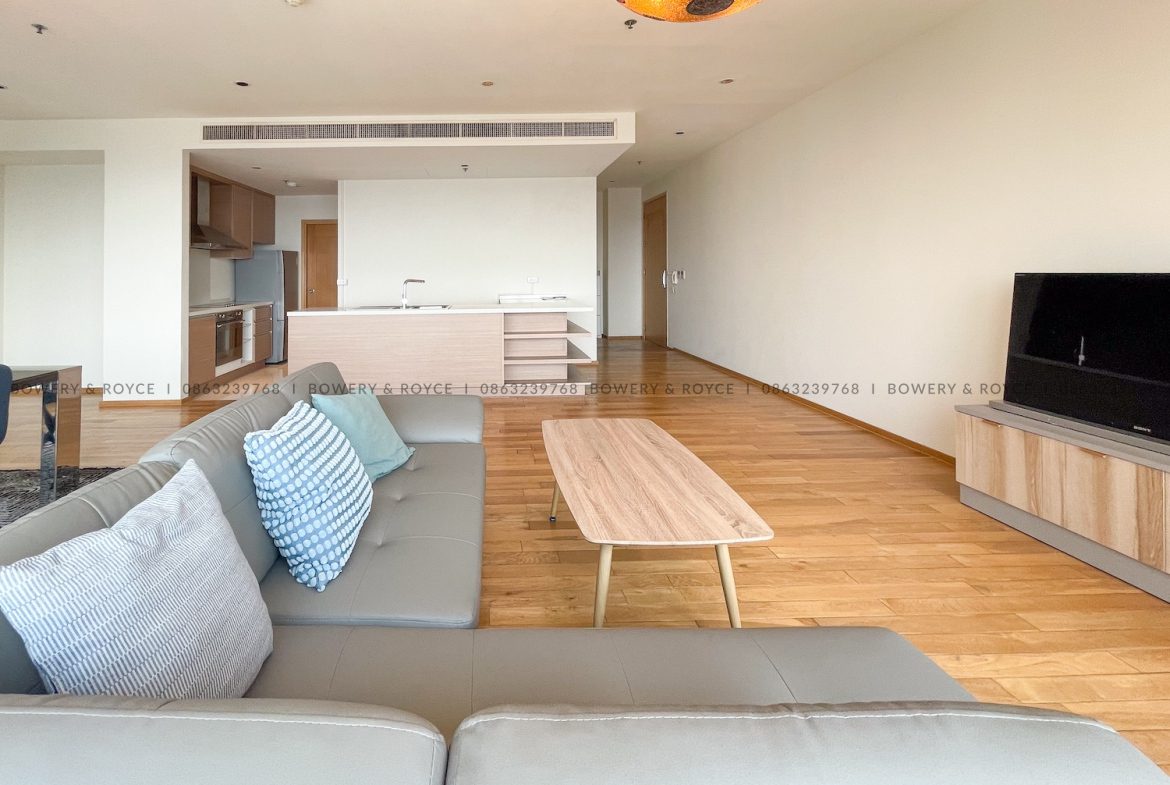 Spacious Three Bedroom Condo for Rent in Phrom Phong by Bowery & Royce