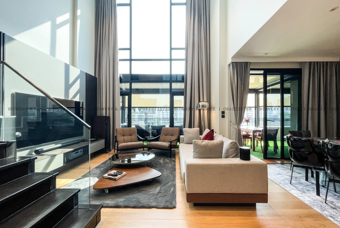 Exquisite Two Bedroom Plus Office Duplex Penthouse for Rent in Thong Lor