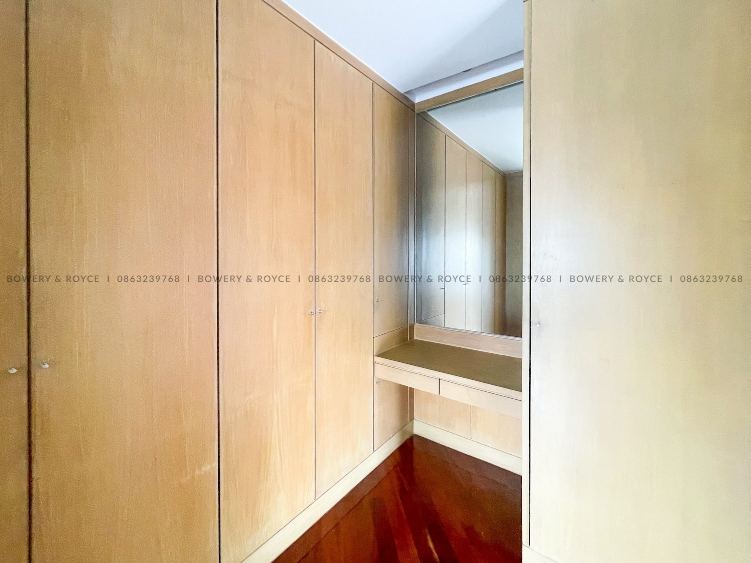 NEST OR INVEST Four Bedroom Duplex Condo for Rent and for Sale in Ekkamai
