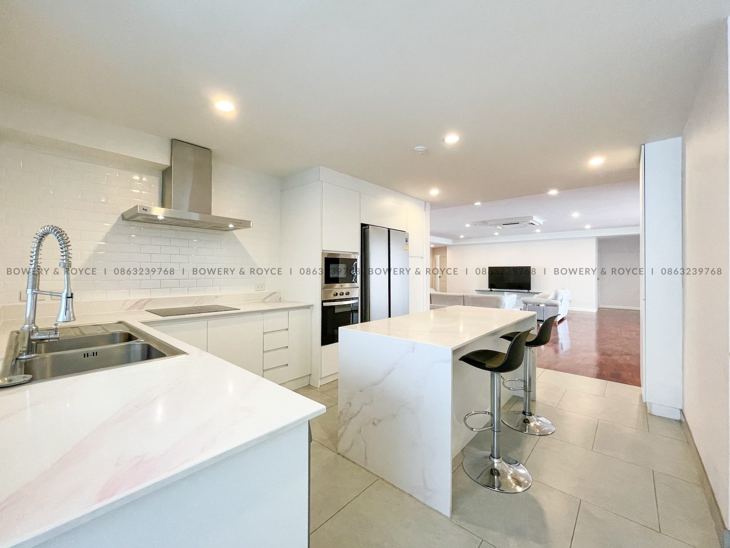 Spacious Four Bedroom Plus Office Pet Friendly Condo for Rent in Thong Lor