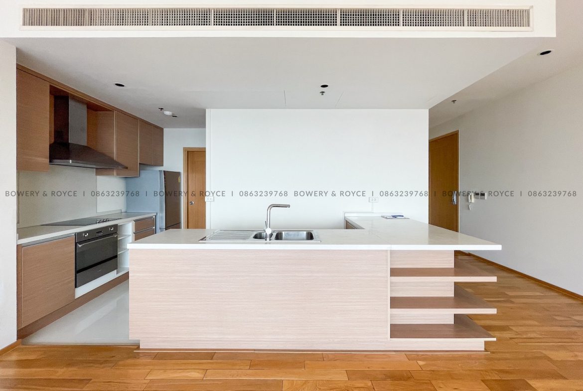 Spacious Three Bedroom Condo for Rent in Phrom Phong by Bowery & Royce