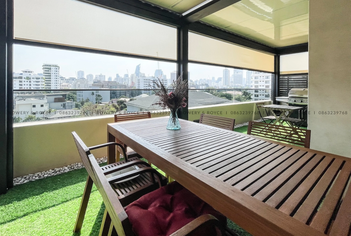 Exquisite Two Bedroom Plus Office Duplex Penthouse for Rent in Thong Lor